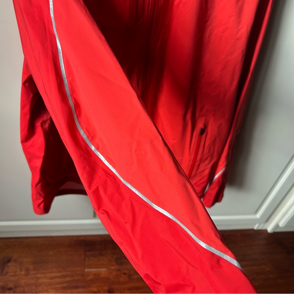 Nike Hyper Shield Windbreaker Jacket - image 2